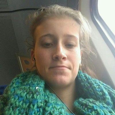 Profile Picture of Julia Von Der Heiden (@3f52a6268a06435) on Twitter