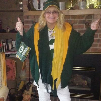 Profile Picture of Tracey TheRabbit (@TraceyTheRabbit) on Twitter