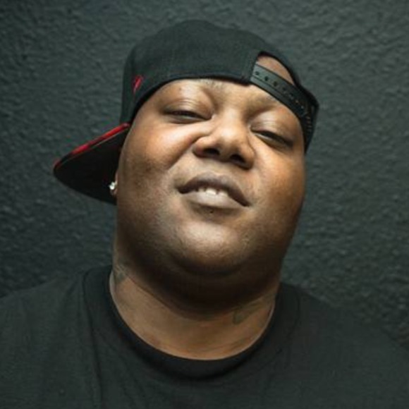 Profile Picture of Jonathan Curington (@jctwo1983) on Poshmark