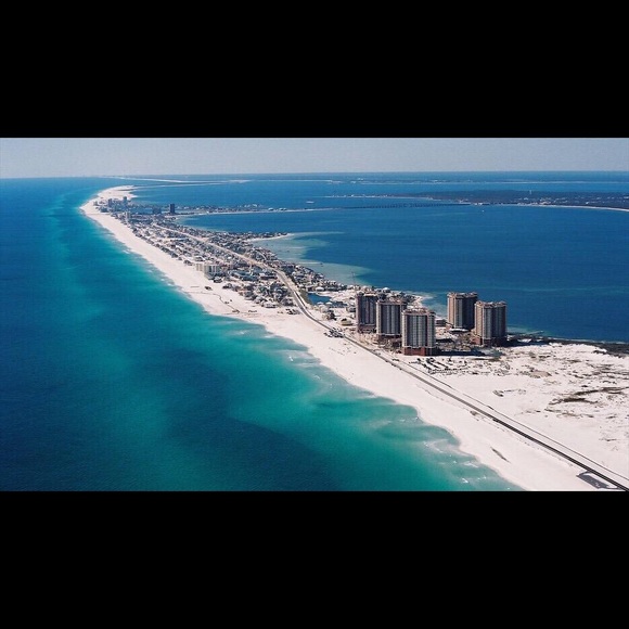 Profile Picture of Abigail Friedland (@aefriedland0930) on Poshmark