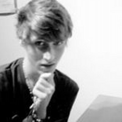 Profile Picture of Christina Constant (@Mechelle_kMp) on Twitter