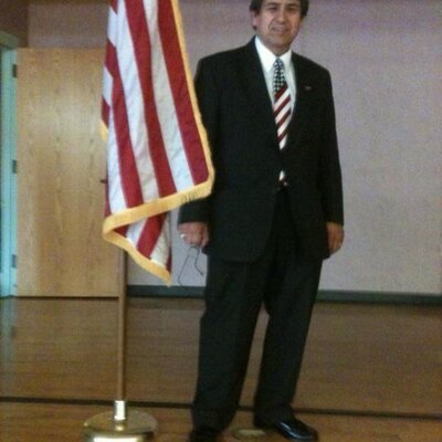 Profile Picture of Cesar Cisneros (@cesarforpres) on Twitter