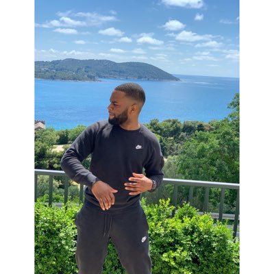 Profile Picture of Lord Giovanni ✨ (@JayLieLow) on Twitter