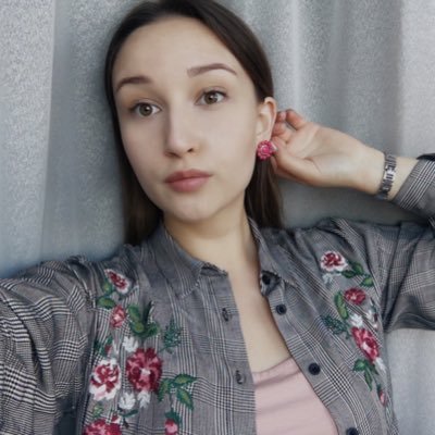 Profile Picture of Dasha Aleksandrova (@DashaAleksandr5) on Twitter