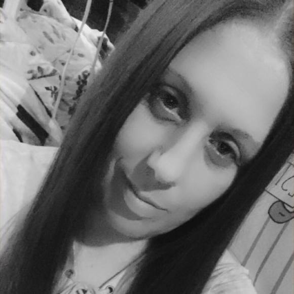 Natalie Hornberger - Poshmark Profile Picture of Natalie Hornberger (@ricksbaby) on Poshmark