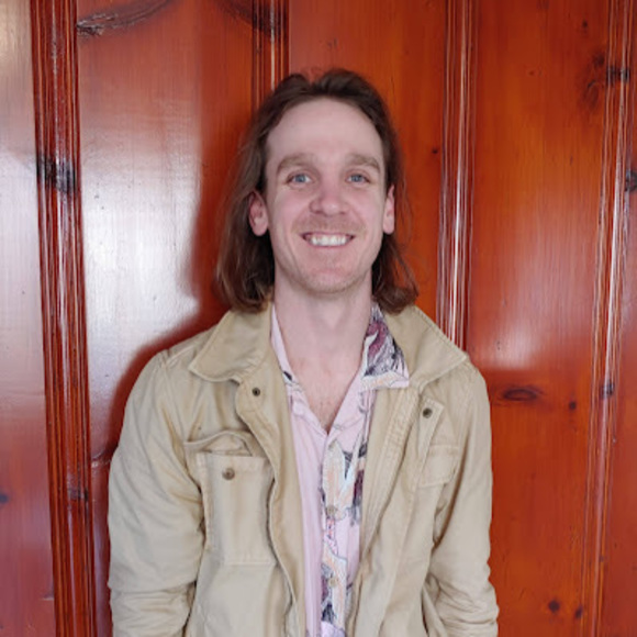 Profile Picture of Daniel Rourke (@danielcrourke) on Poshmark