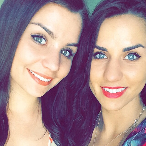 Profile Picture of Olivia Maple (@omaple) on Poshmark