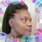 Profile Picture of Lynette Roberson (@lynnieislynnie) on Instagram