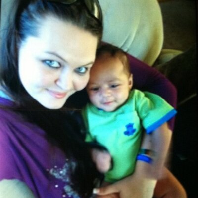 Profile Picture of Danielle Mcclinton (@mamanarmywife12) on Twitter