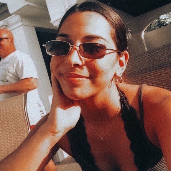 Profile Picture of Lia Capuana (@liacapuana) on Poshmark