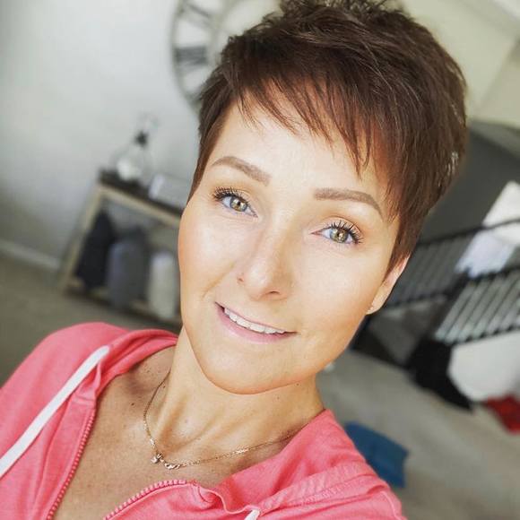 Profile Picture of Stacie Chrisman-davis (@sndavisrn) on Poshmark