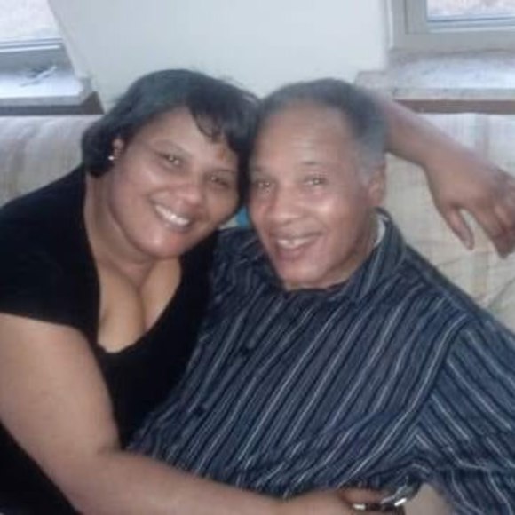 Profile Picture of Shulonda Stuckey-paige (@shulondapaige) on Poshmark