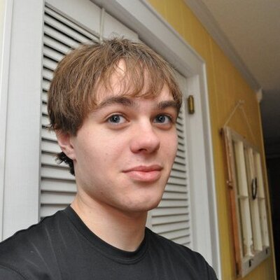 Profile Picture of Thomas Coe (@tcoe95) on Twitter