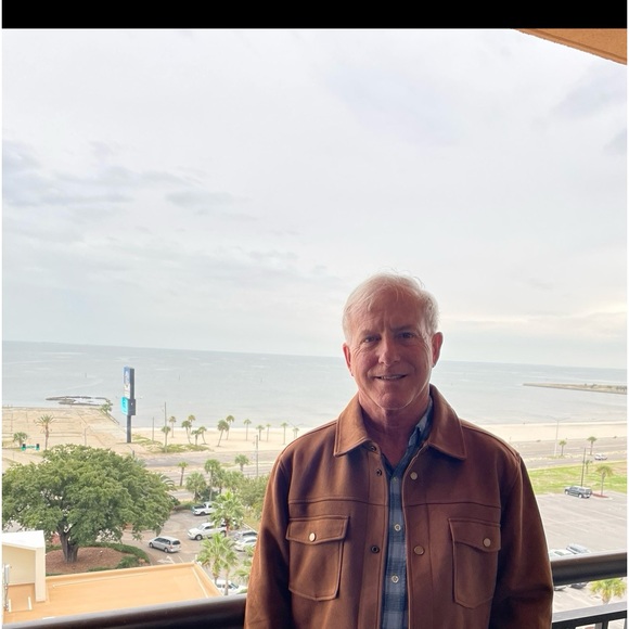 Profile Picture of Mark Heath (@markbh78) on Poshmark