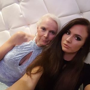 Profile Picture of Heather O'Reilly (@heathorei) on Twitter