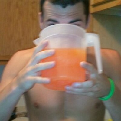 Profile Picture of Tony Santilli (@tone_santilli) on Twitter