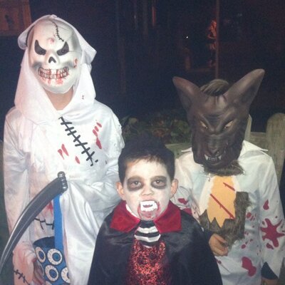 Profile Picture of Mark Reeder (@elvisthedig) on Twitter