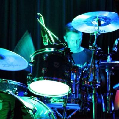 Profile Picture of Geoff Barnes (@geoffbarnes72) on Twitter