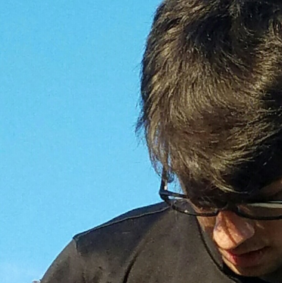 Profile Picture of Nazim Khalidov (@nazimca) on Poshmark