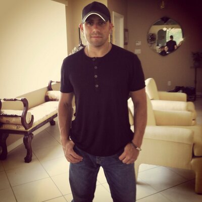 Profile Picture of Steve Epstein (@Steveepstein5) on Twitter