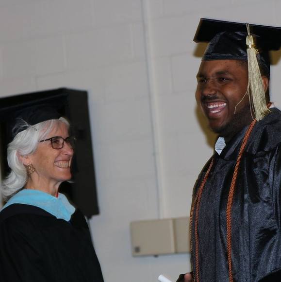 Matthew Dalton - Poshmark Profile Picture of Matthew Dalton (@matthewdeshawn) on Poshmark