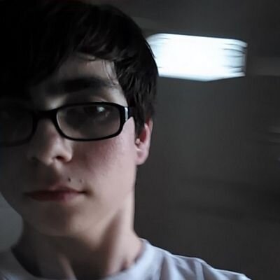 Profile Picture of Zachary Aronson (@zacha1121) on Twitter