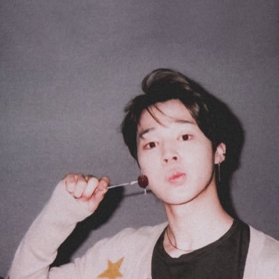 Profile Picture of Nancy Shen (@NancyShen18) on Twitter