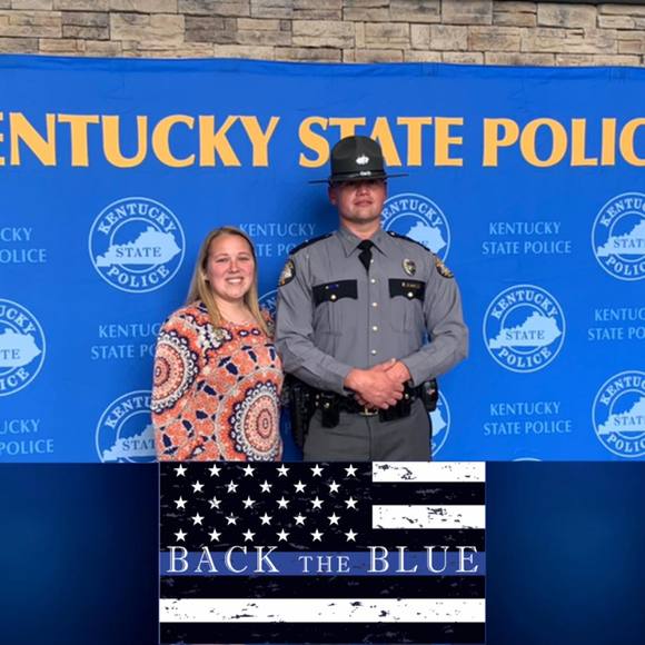 Profile Picture of Cassandra Day (@susieday99) on Poshmark