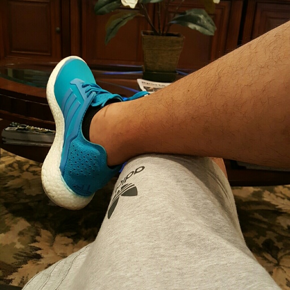 Profile Picture of Andres Tejeda (@andrest) on Poshmark