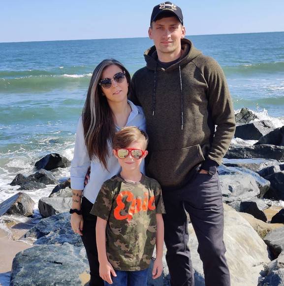 Profile Picture of Shay Alexandra (@keen91) on Poshmark