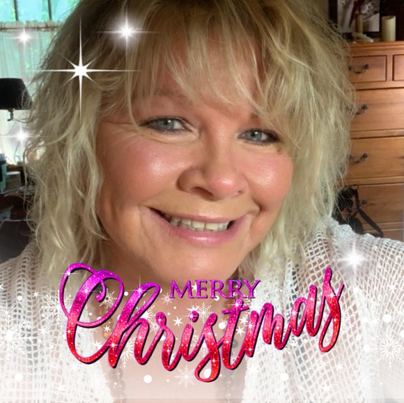 Profile Photo of Christine Gauthier (@chrissyann65) on Poshmark