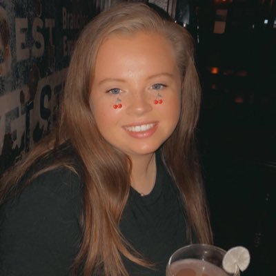 Lara Fleming - Twitter Profile Picture of Lara Fleming (@LaraFleming16) on Twitter