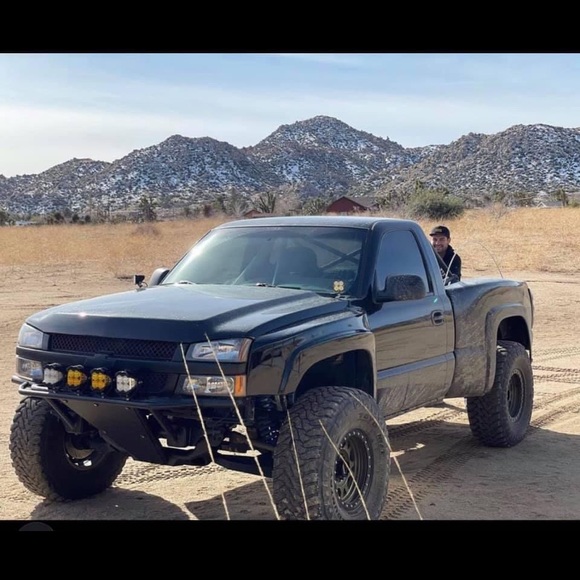 Profile Picture of Brian Duenas (@brian_duenas) on Poshmark