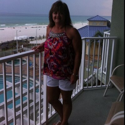 Profile Picture of Tammy Pipes (@hunttammy89) on Twitter