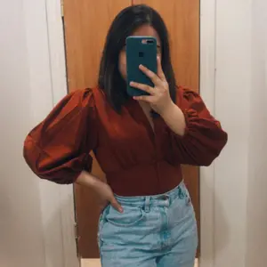 Profile Picture of Cesia Lizama (@cesiconc) on Tiktok