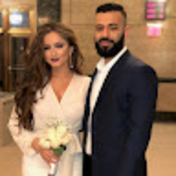 Profile Picture of Florina Blakaj (@florinablakaj) on Poshmark