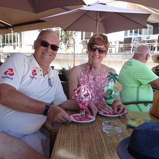 Profile Picture of Barry Gibbs (@barry.gibbs.161) on Facebook
