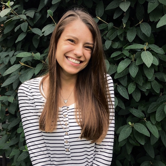 Michaela Stoffel - Poshmark Profile Picture of Michaela Stoffel (@m_stoffel) on Poshmark