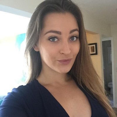 Profile Picture of Catherine Claude (@cclaude1515) on Twitter