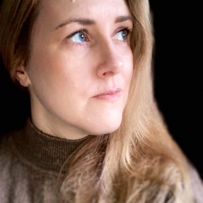 Profile Picture of Debbie Palmer (@DebPalmerWrites) on Twitter