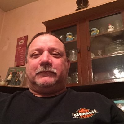 Profile Picture of Ron Terrell (@RonTerrell3) on Twitter