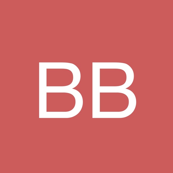 Profile Picture of Barbara Bielska (@basiabielsk) on Poshmark