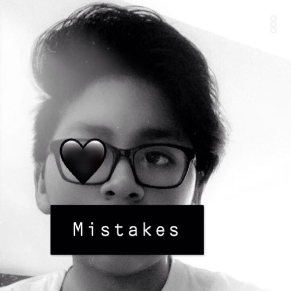 Profile Picture of Manny Vittetoe (@xxskrixx) on Poshmark