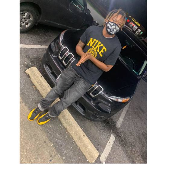 Profile Picture of Jerrell Thomas (@jerrell_thomas) on Poshmark