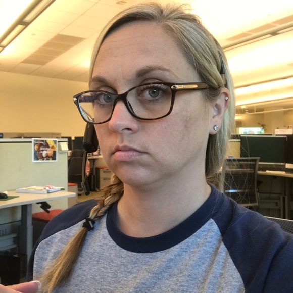 Profile Picture of Kati Fowler (@kmfowler0805) on Poshmark