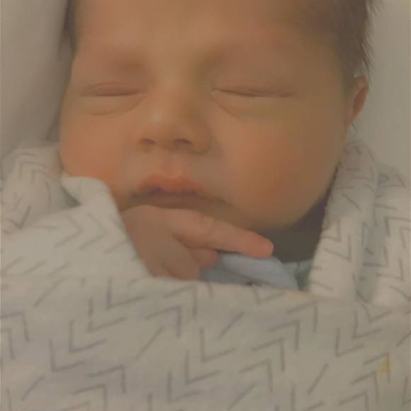 Profile Picture of Alice Bigcrow-hunter (@darrellandalice) on Poshmark