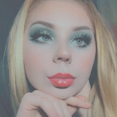 Profile Picture of Emma Olson (@queenxemm_) on Twitter