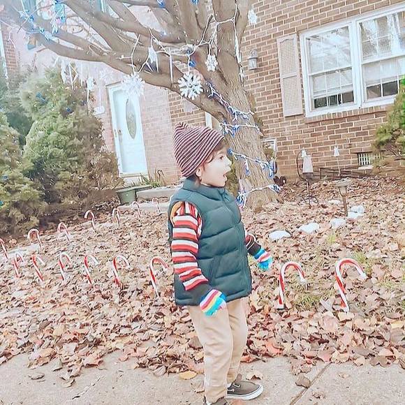 Profile Picture of Urwa Usama (@usamatanveer88) on Poshmark