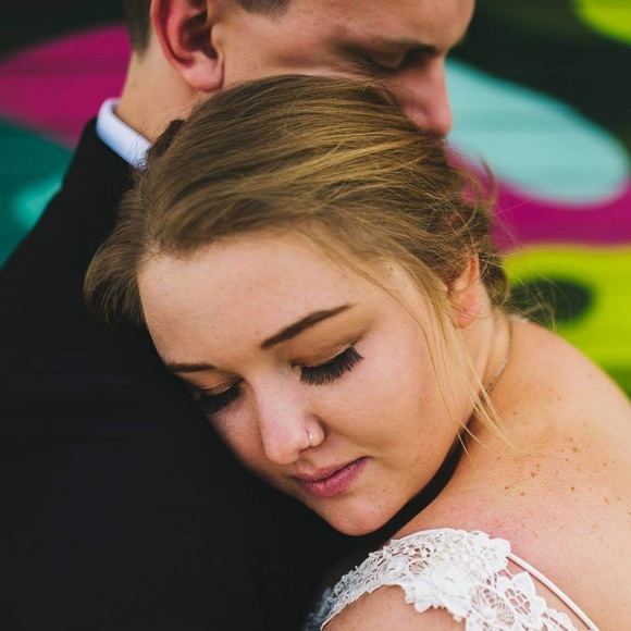 Profile Picture of Hannah Huston (@hustonhouse2018) on Poshmark