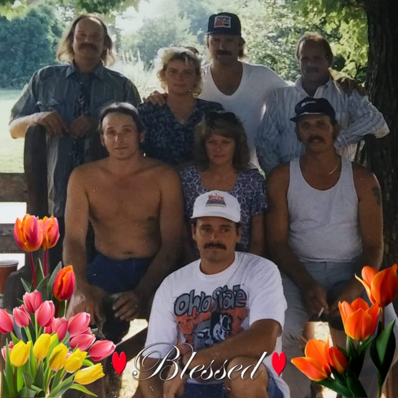 Profile Picture of Robin Paul (@robinpaul433) on Poshmark